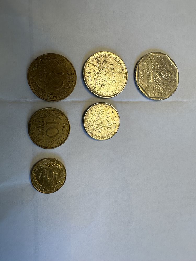 RECHERCHE PIECES DE FRANCS ET CENTIMES FRANCAISES 0 Saint-Jean-Cap-Ferrat (06)