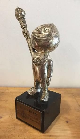 Recherche troph�e oscar esso 1000 La Fl�che (72)