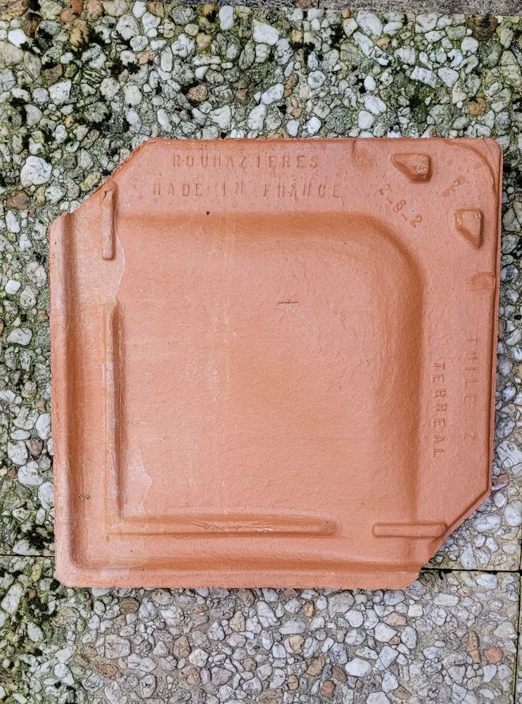 RECHERCHE TUILES Z - TERREAL 0 Le Perreux-sur-Marne (94)