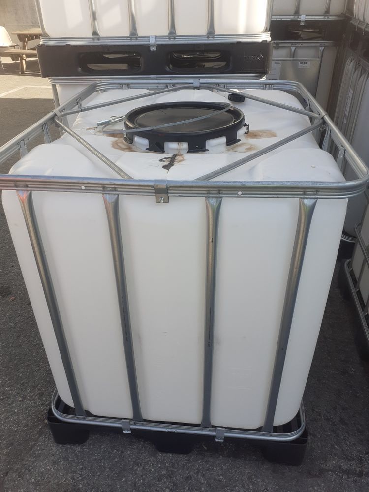 r�cup�rateur d'eau IBC 1000L 80 Romans-sur-Is�re (26)