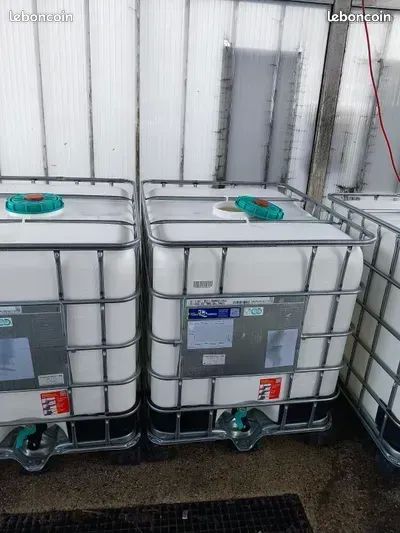 R�cup�rateur d'eau de pluie 1000 L ALIMENTAIRES anti algues 70 Bagnolet (93)