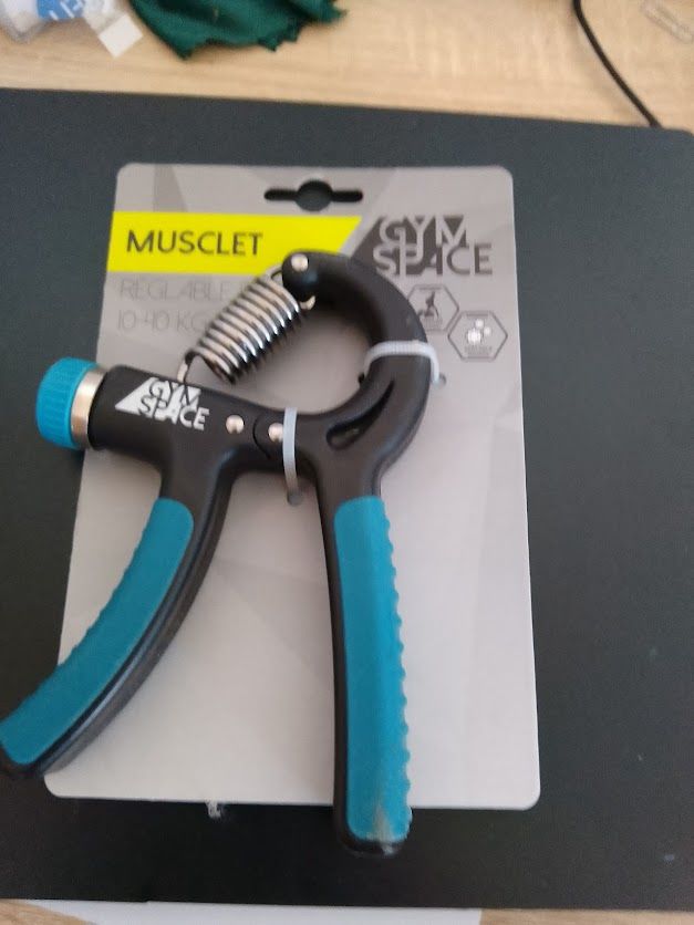 r��ducation de la main, et renforcement musculaire 28 Tournon-sur-Rh�ne (07)