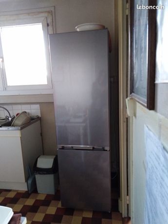 Réfrigérateur auto-dégivrant SHARP 269 Saint-Étienne (42)