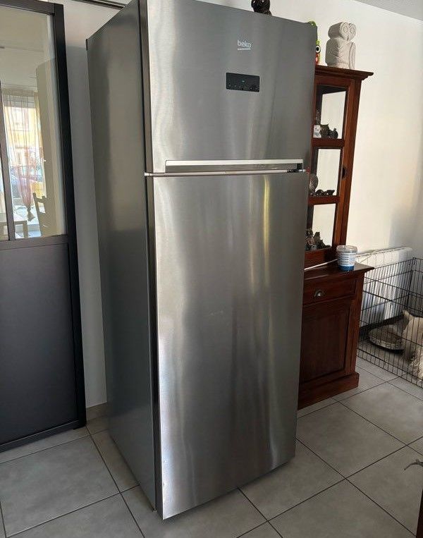 R�frig�rateur combin� BEKO 330 Veauche (42)