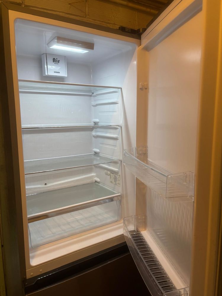 R�frig�rateur combin� inox Vedette VFC417NFEX ? 417L 0 Breuillet (91)