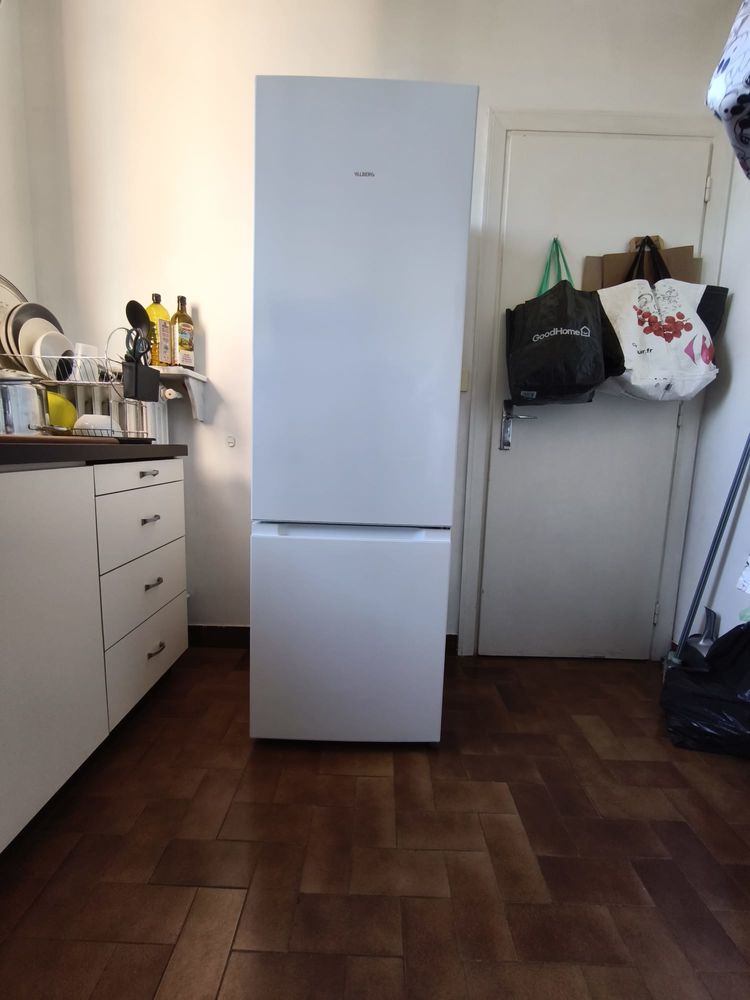 R�frig�rateur combin� Valberg 262 L ? Parfait �tat ? 100 � 100 Toulouse (31)