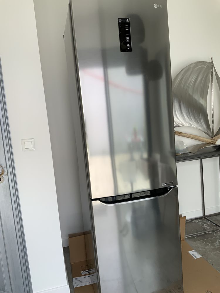 R�frig�rateur combin� LG 250 La Rochelle (17)