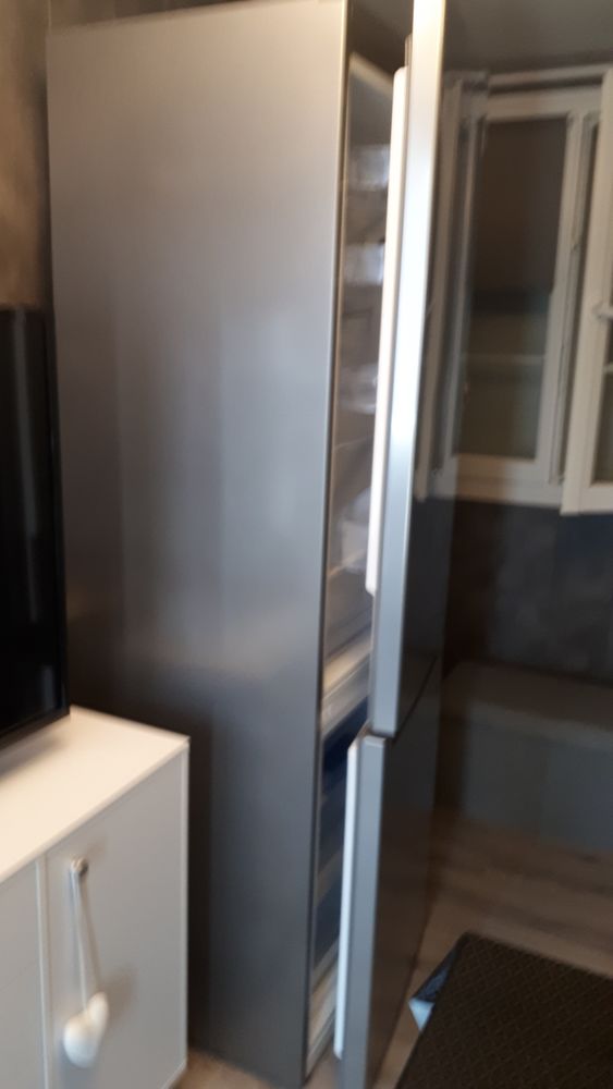 r�frig�rateur conb inox jamais servi 360 Saint-Michel (02)