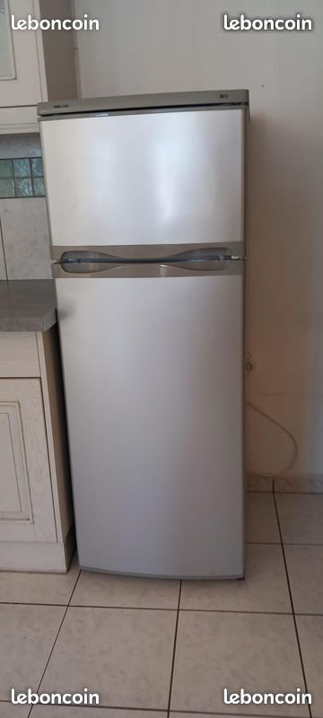 refrigerateur / congelateur gris 200 l 100 La Seyne-sur-Mer (83)
