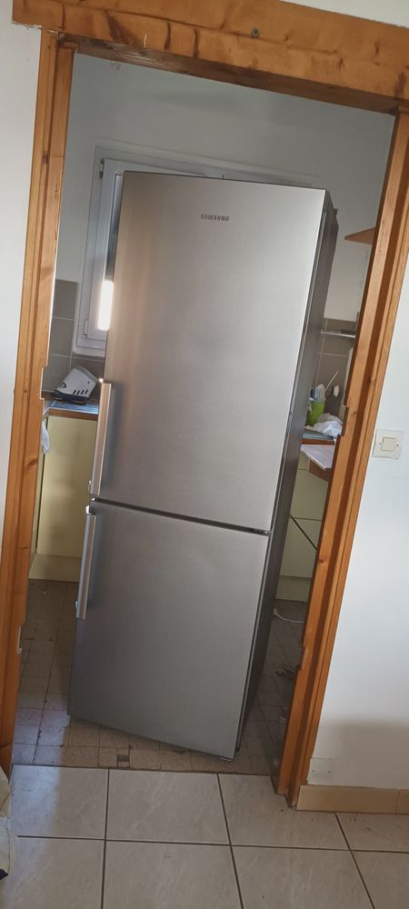 R�frig�rateur Cong�lateur Samsung 50 Milly-la-For�t (91)