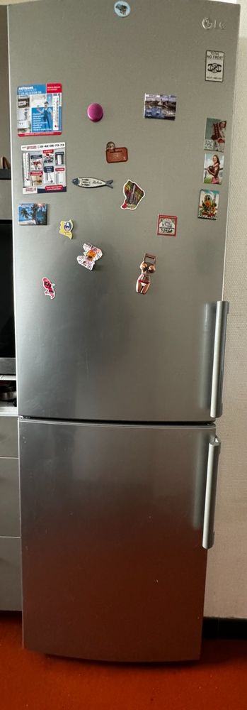 R�frig�rateur cong�lateur LG Total no frost - Multi Air Flo
200 Issy-les-Moulineaux (92)