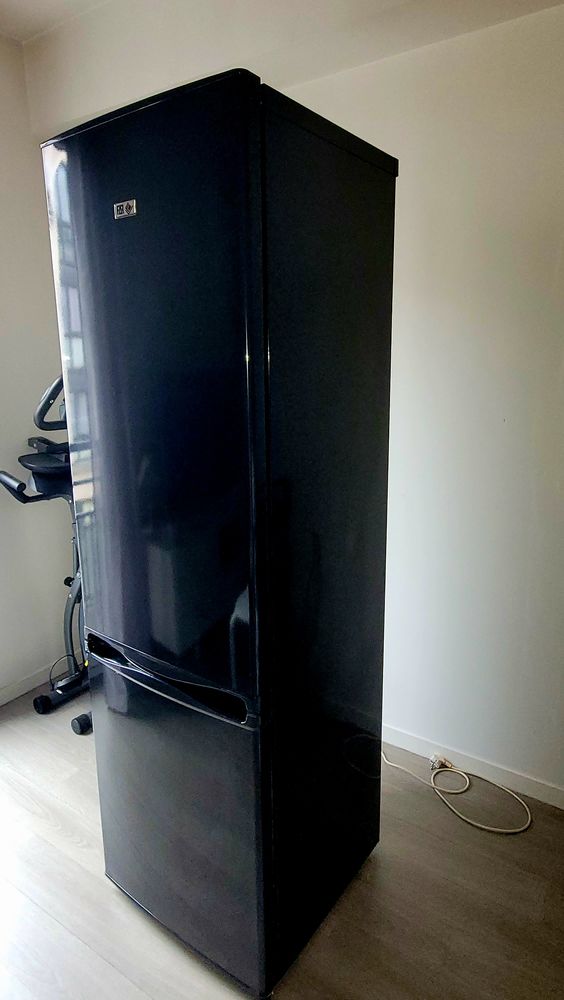 Réfrigérateur congélateur FAR 200 Houilles (78)
