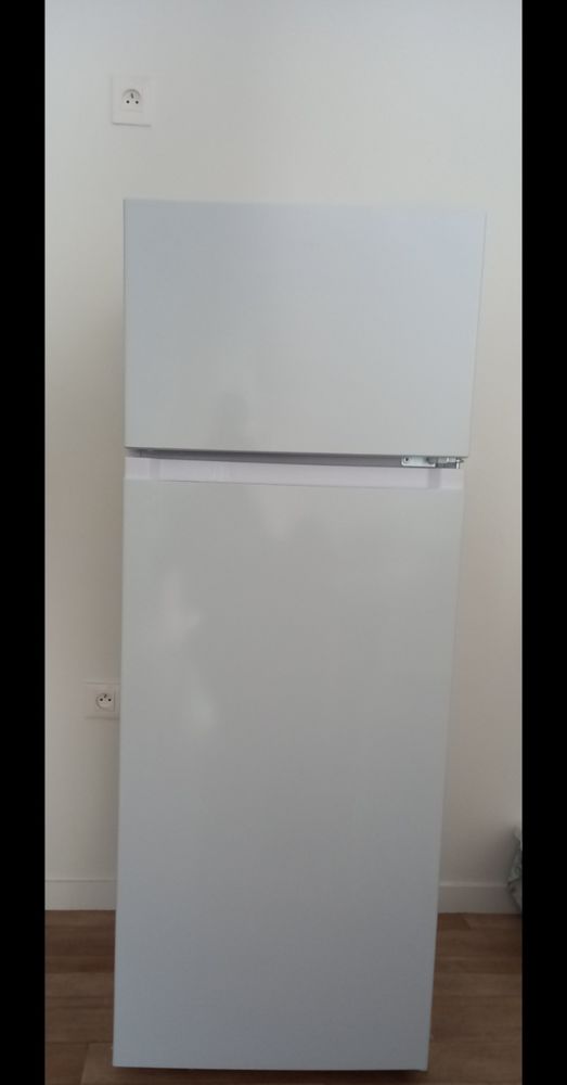 Refrigerateur - congelateur 150 Issy-les-Moulineaux (92)