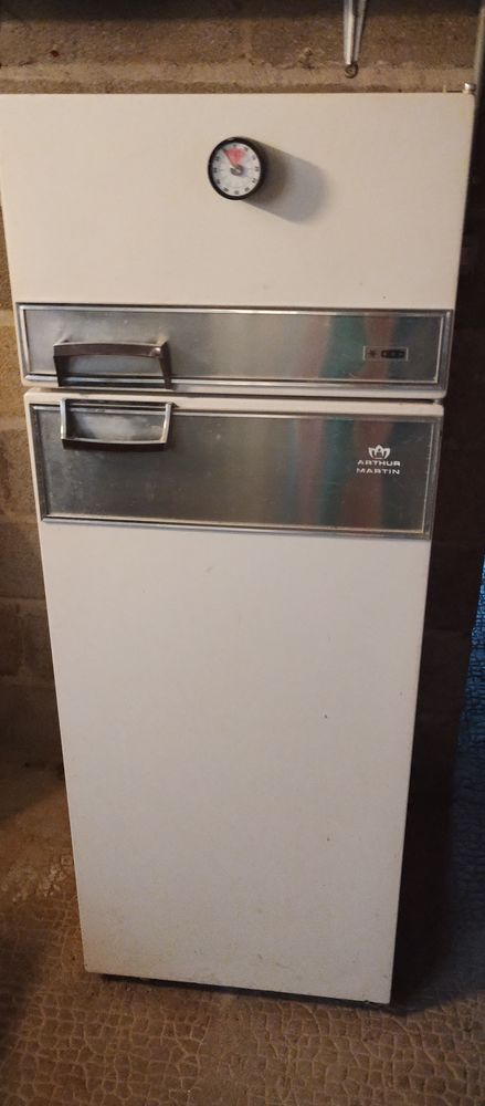 REFRIGERATEUR CONGELATEUR 50 L'Isle-Jourdain (86)