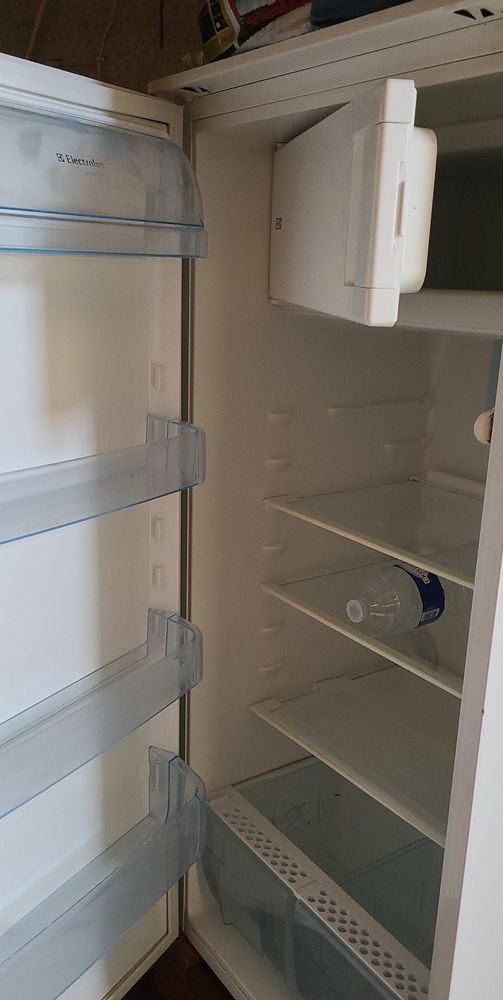 R�frig�rateur encastrable electrolux 90 Camaret-sur-Aigues (84)