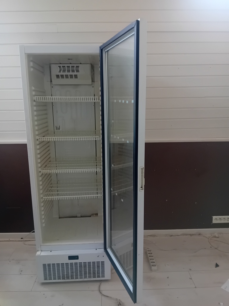 R�frig�rateur d'exposition vertical avec porte vitr�e 250 Corbeil-Essonnes (91)