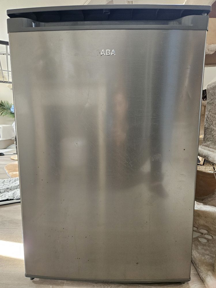 R�frig�rateur freezer tr�s bon �tat SABA 90 Le Plessis-Tr�vise (94)