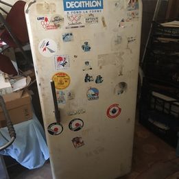 R�frig�rateur/frigo/frigidaire r�tro Arthur Martin De 1960
125 Castres (81)