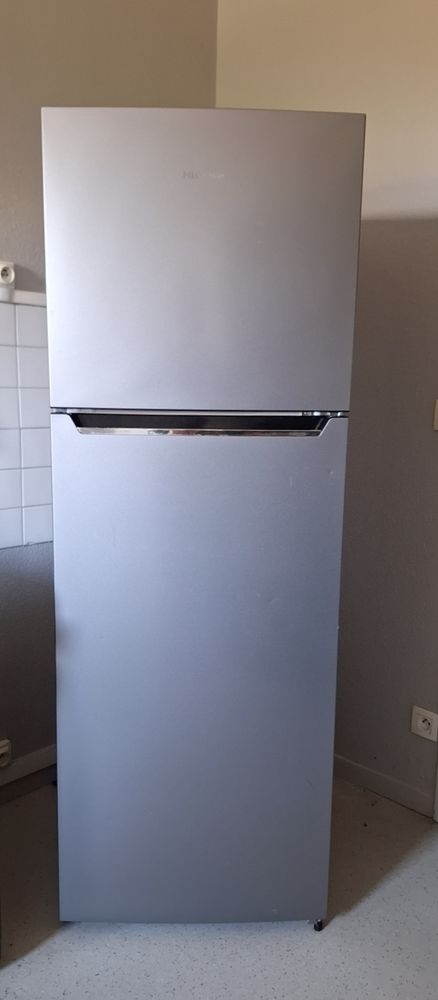 R�frig�rateur HISENSE 250 Castres (81)