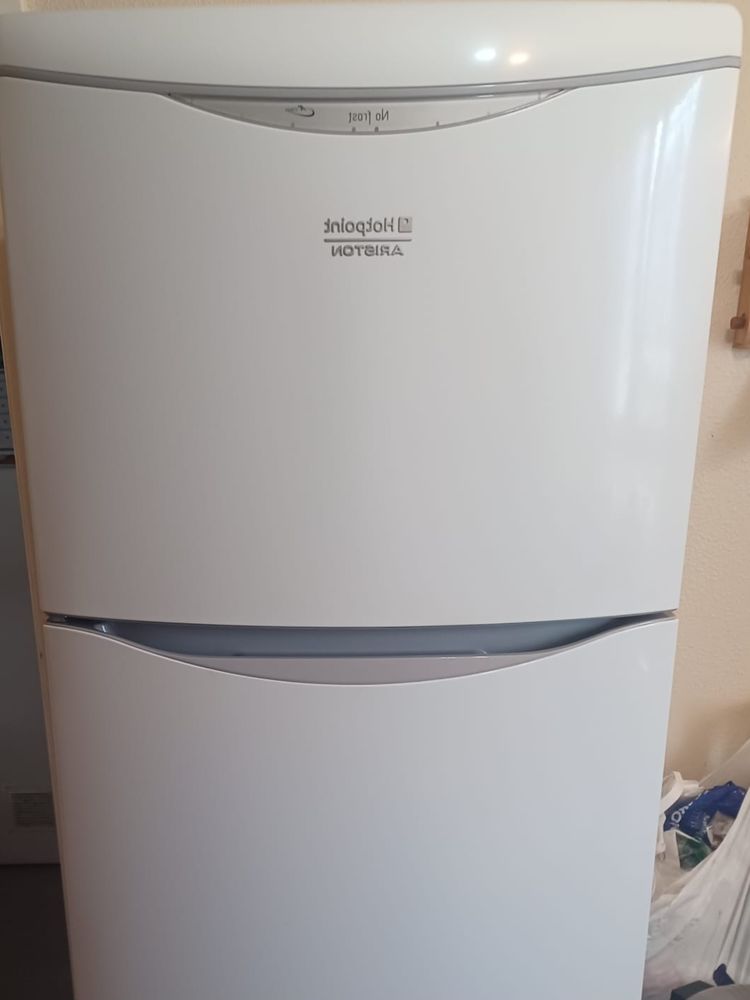 R�frig�rateur Hotpoint 180 Reims (51)