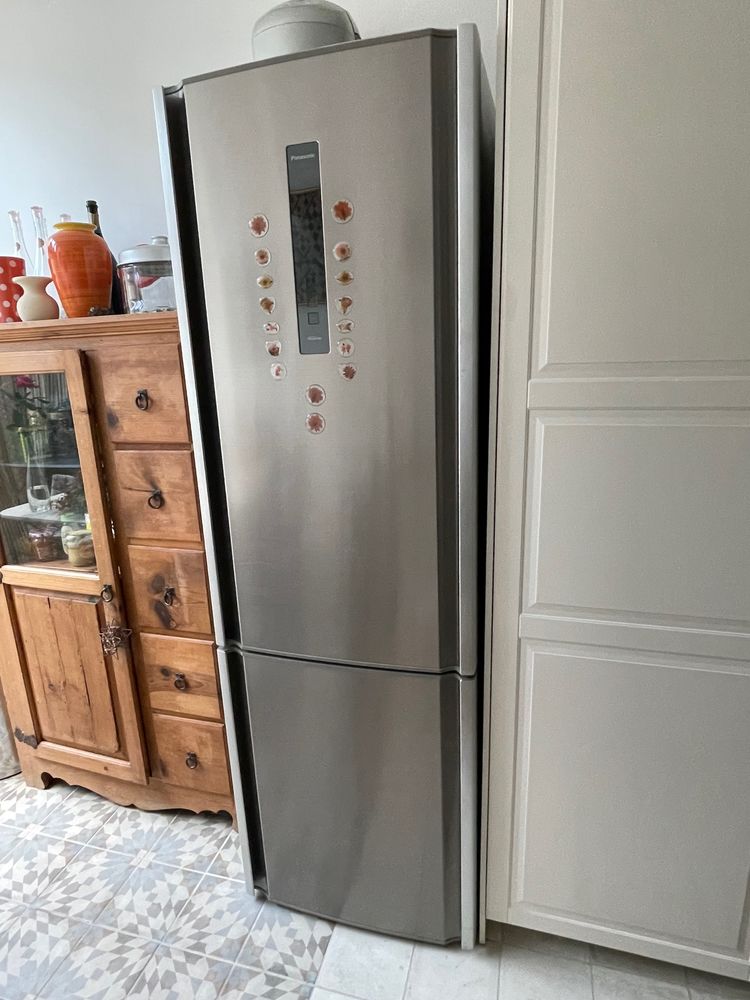 R�frig�rateur Panasonic 250 Roubaix (59)
