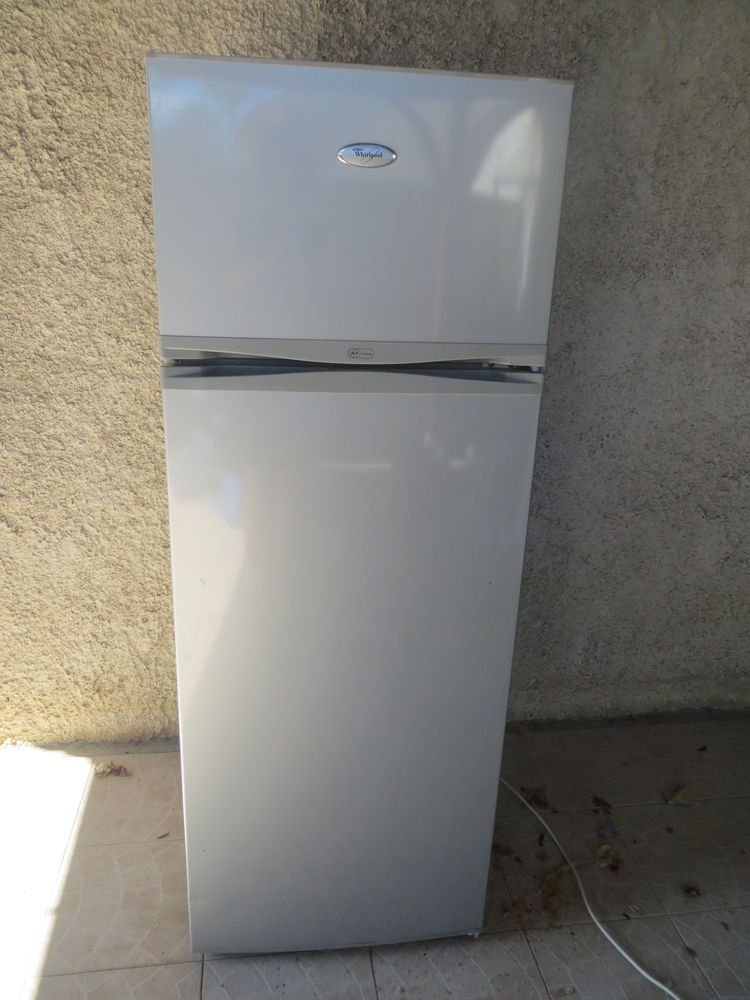 réfrigérateur 2 portes Whirlpool 250 Beaune (21)