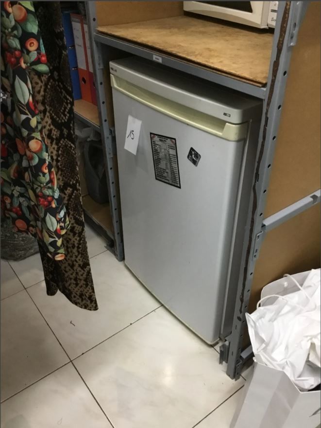 R�frig�rateur PROLINE / Candy 150 Choisy-le-Roi (94)