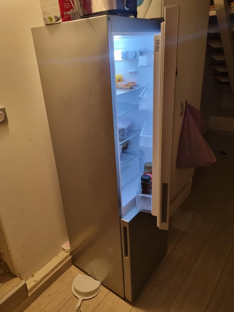 Réfrigérateur  200 Lyon 7 (69)