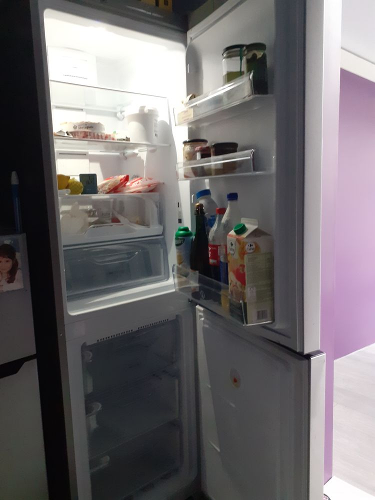 Réfrigérateur  100 Breuillet (91)