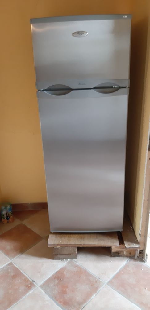 REFRIGERATEUR 180 Tocqueville-les-Murs (76)