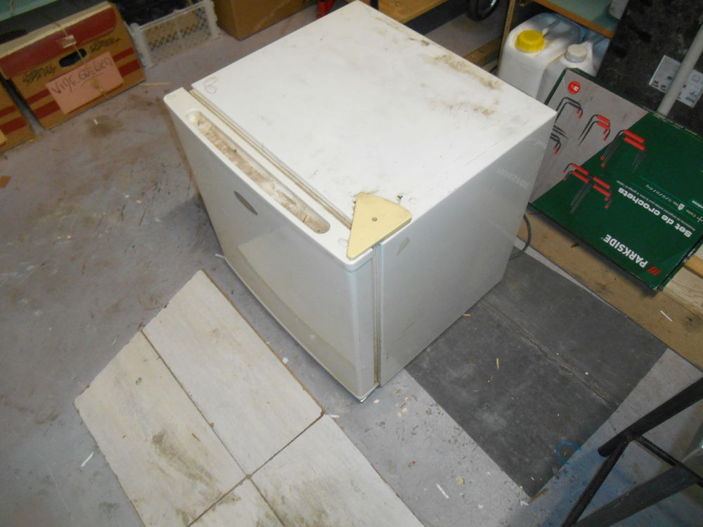 REFRIGERATEUR 50 Le Pontet (84)