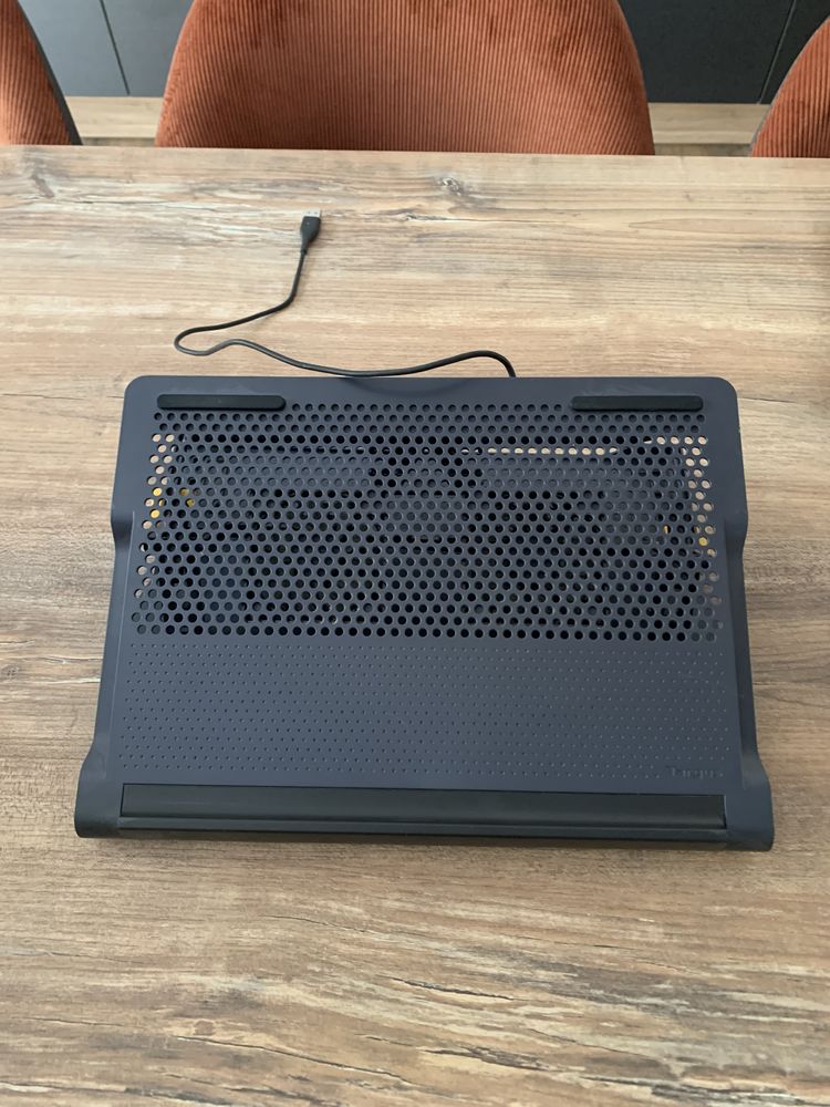 Refroidisseur pour ordinateur portable Targus    15 Saleilles (66)