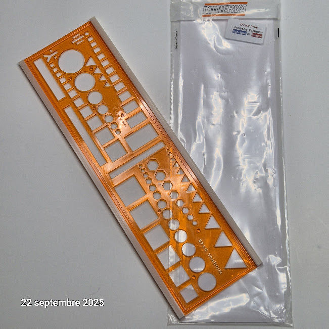 Regle , normographe, trace symbole tactique Otan Minerva N� 7 Saumur (49)