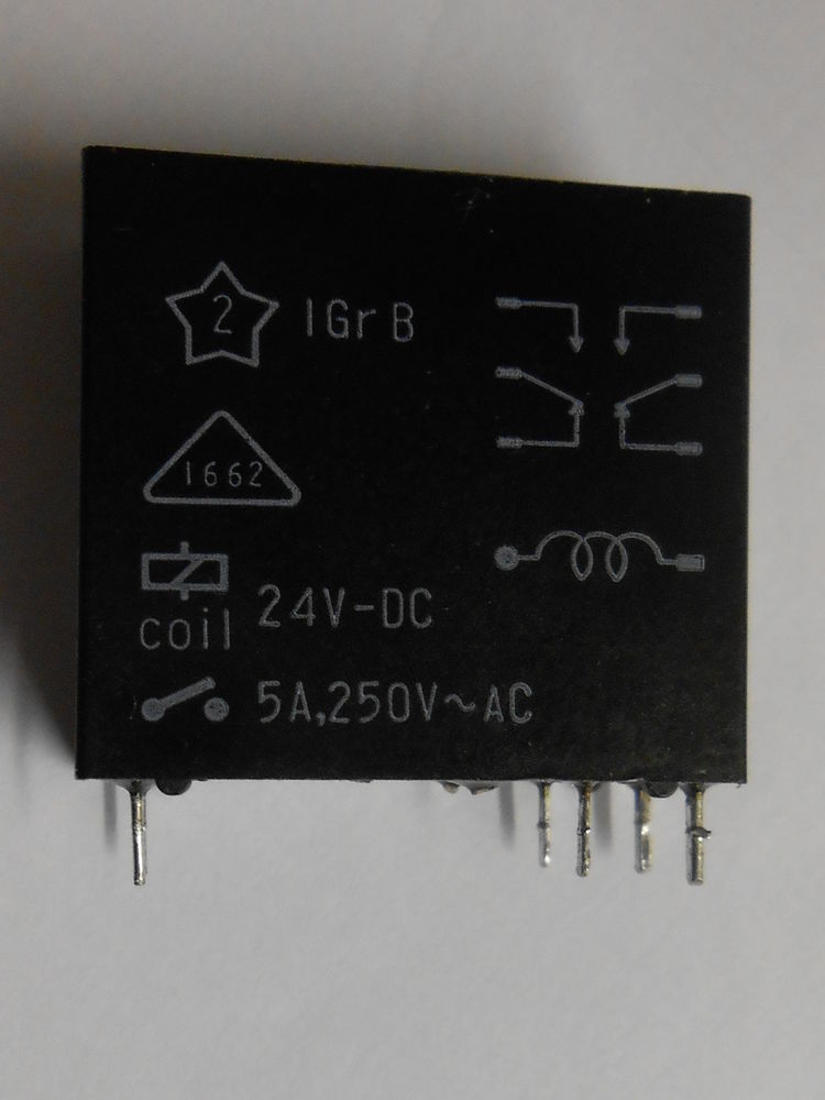 RELAIS MINIATURES 24 VOLTS DC (120) 3 Vend�me (41)