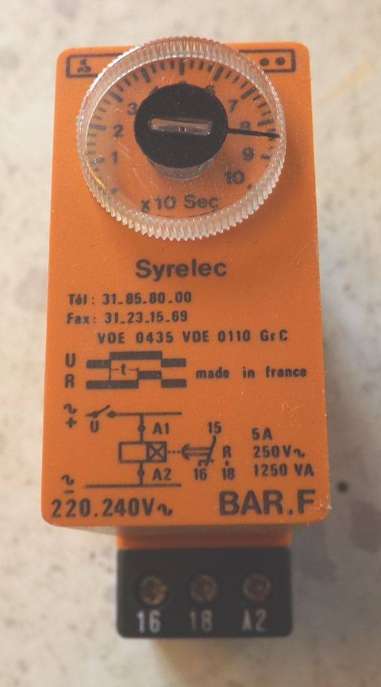 Relais temporis� SYRELEC BAR.F 250 v 20 �tr�chy (91)