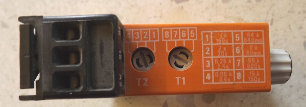 Relais temporis� SYRELEC BDR 250 v 20 �tr�chy (91)