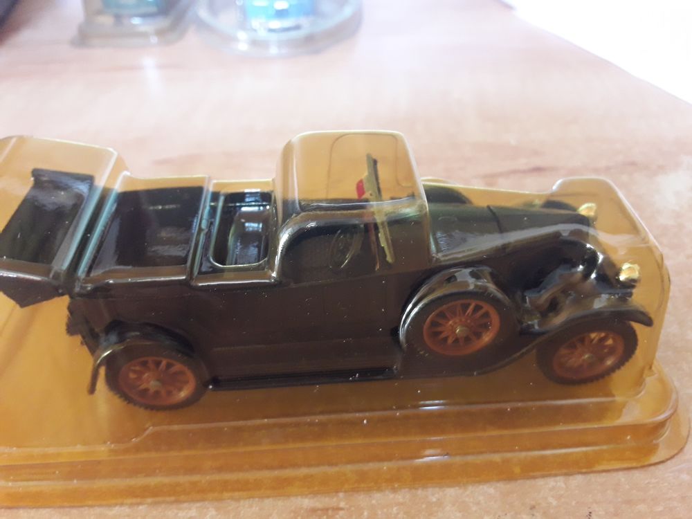 Renault 40 CV 1923+ Le fascicule n� 30 marque solido 12 Castel-Sarrazin (40)