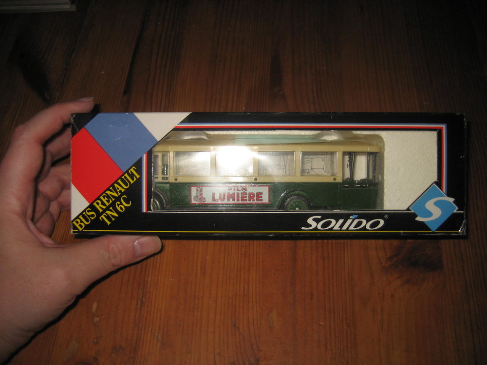 BUS RENAULT TN 6C film lumiere SOLIDO en boite 15 C�zy (89)
