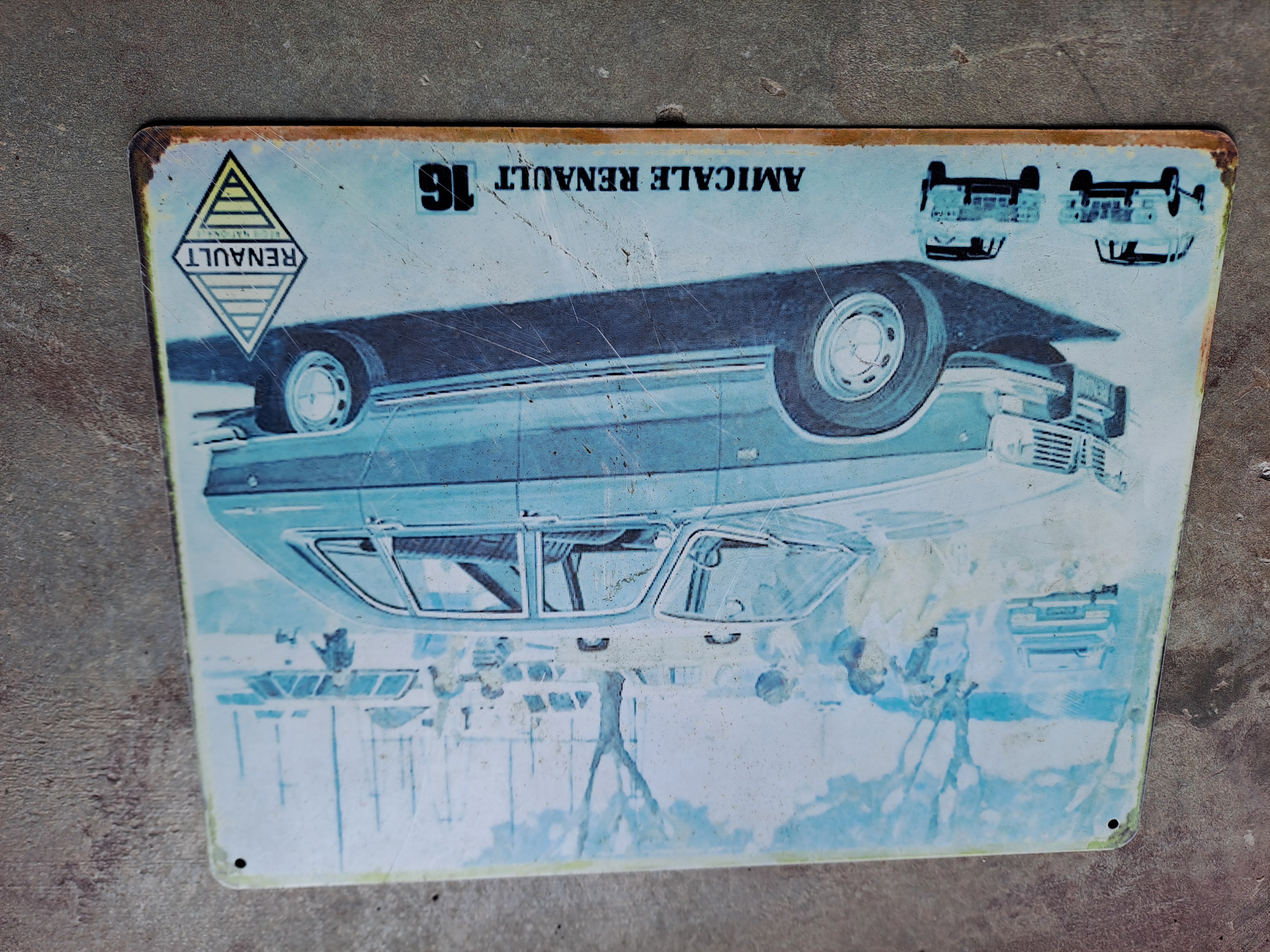 renault r16 plaque 35 Montceaux-l�s-Provins (77)