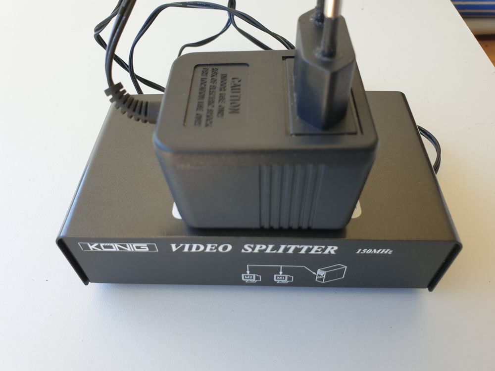 R�partiteur splitter vid�o VGA 2 voies 9 Escalquens (31)