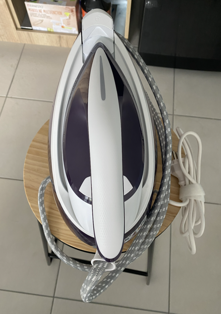 Fer � Repasser Philips Neuf 100 Valserh�ne (01)