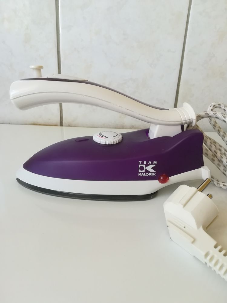 Fer � repasser de voyage 7 La Courneuve (93)