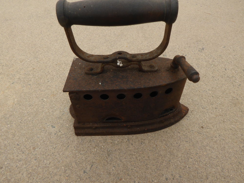 fer � repasser 10 Saint-Pierre-des-�chaubrognes (79)