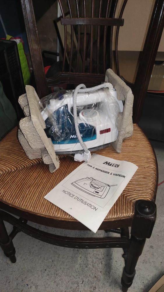 Fer �  Repasser 10 Azay-le-Rideau (37)