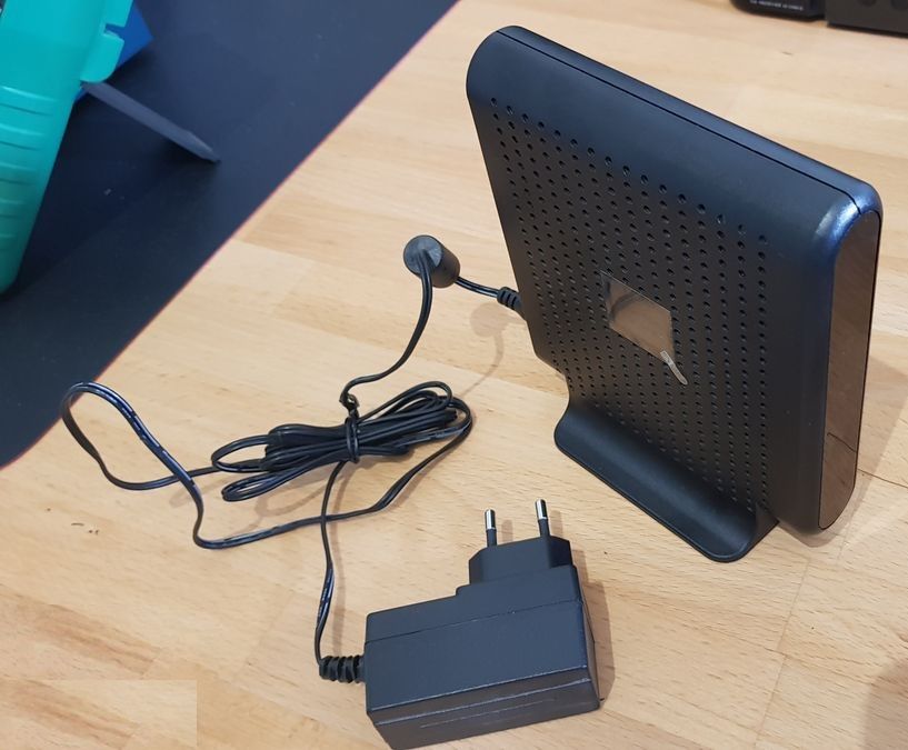 R�p�teur wifi Arris Orange 20 Beauchamp (95)