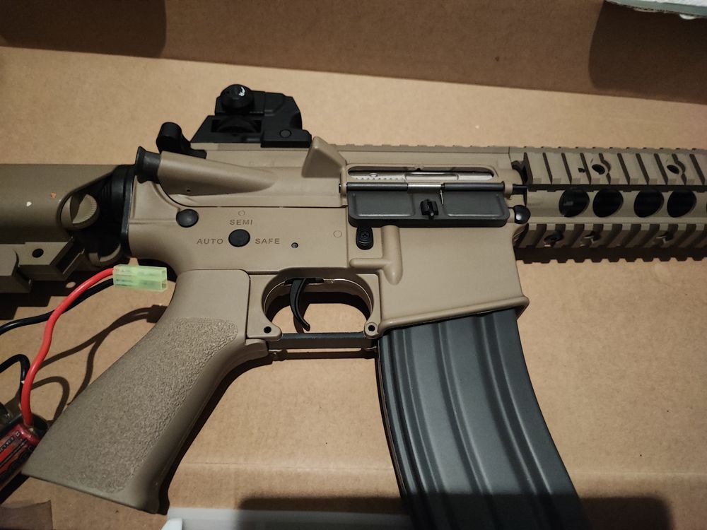 R�plique GR15 airsoft
100 Bourges (18)