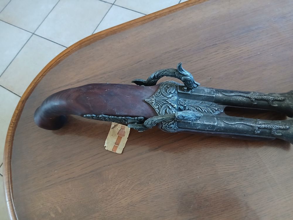 R�plique de pistolet 100 Charleville-M�zi�res (08)