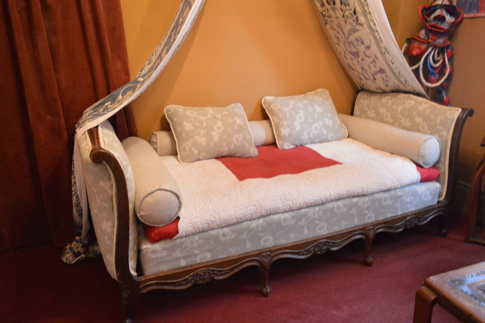 Lit de repos second Empire 90 Neuilly-Saint-Front (02)
