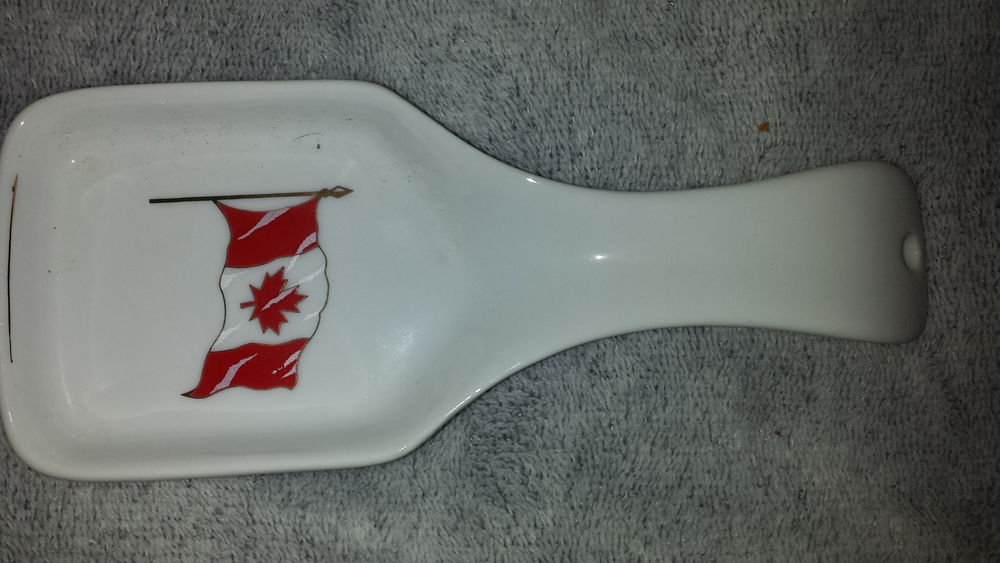 REPOSE CUILLERE CANADA 2 Triel-sur-Seine (78)