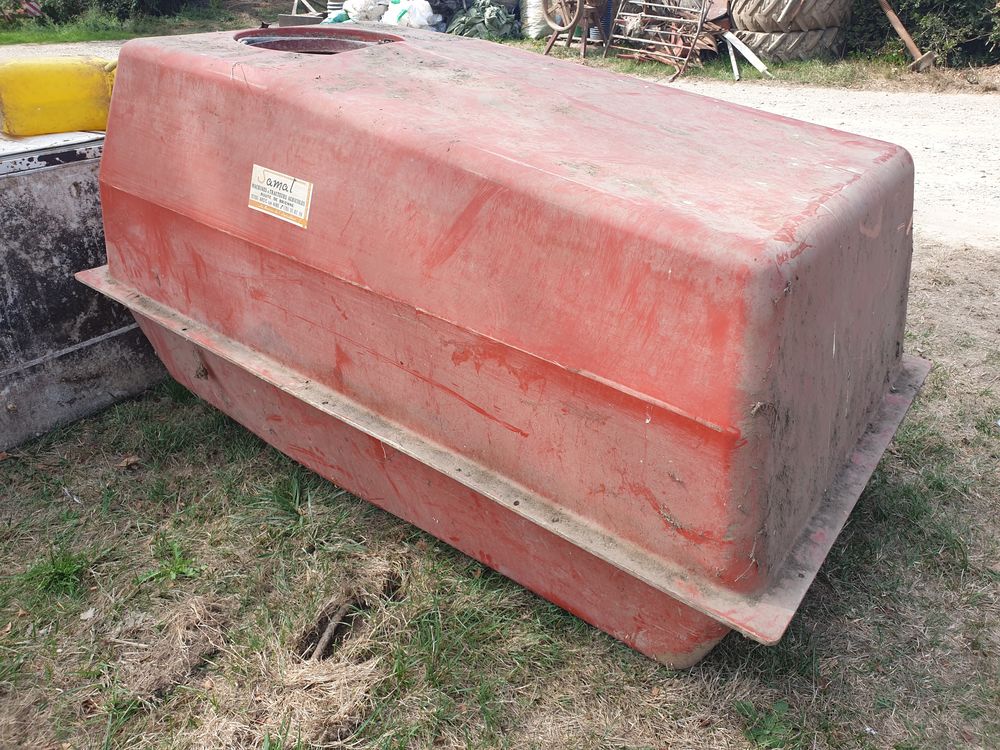 Reserve  d'eau 30 Bazougers (53)